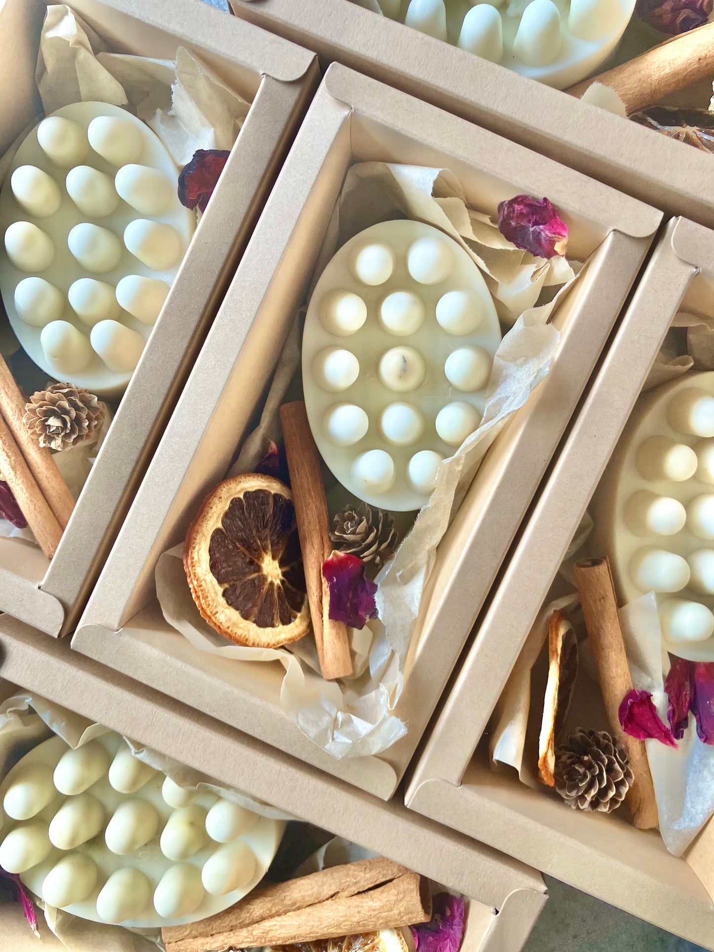 Gift Boxed Handmade Massage Soap Bar With Loofah